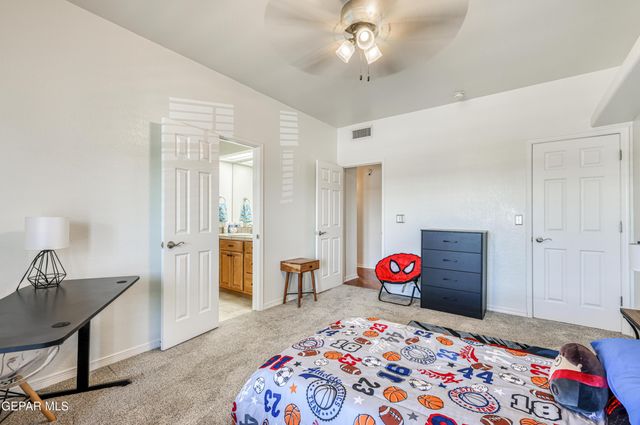 6086 VIA DE LOS ARBOLES, El Paso, TX 79932