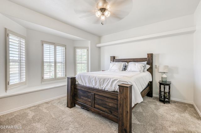 6086 VIA DE LOS ARBOLES, El Paso, TX 79932
