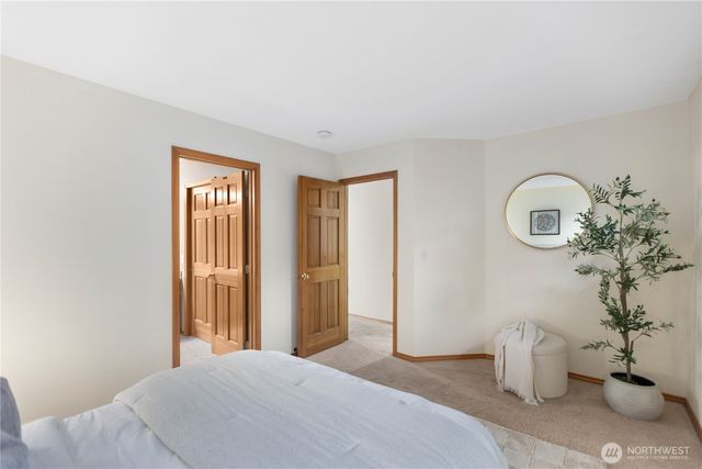 460 226th Place NE, Sammamish, WA 98074