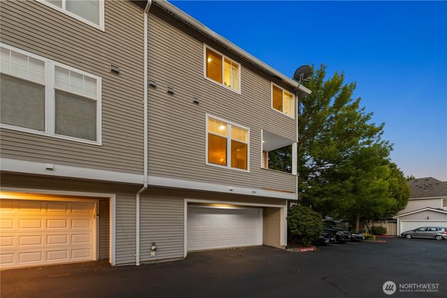 460 226th Place NE, Sammamish, WA 98074