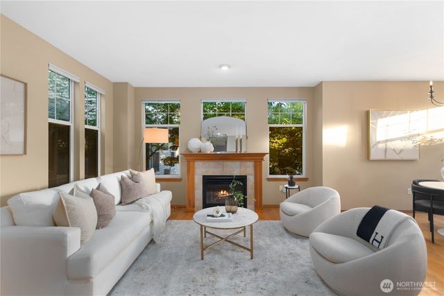 460 226th Place NE, Sammamish, WA 98074