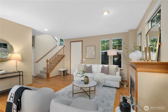 460 226th Place NE, Sammamish, WA 98074
