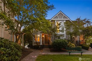 460 226th Place NE, Sammamish, WA 98074