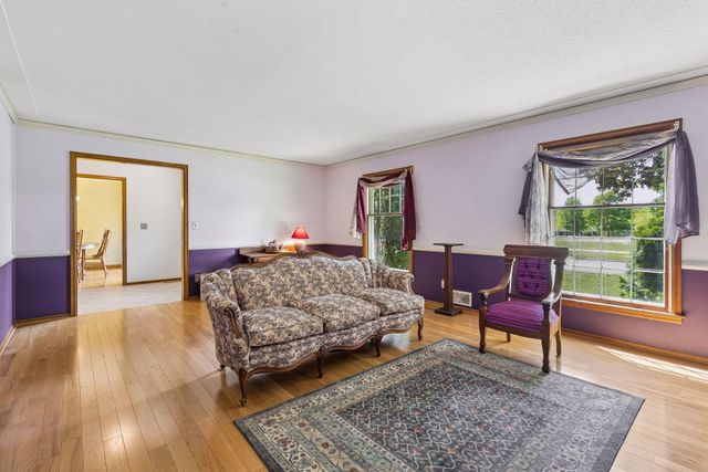 807 5th Street E, Northfield, MN 55057