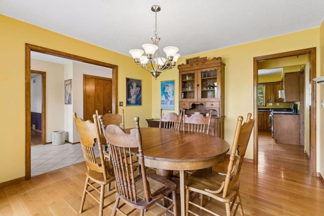 807 5th Street E, Northfield, MN 55057