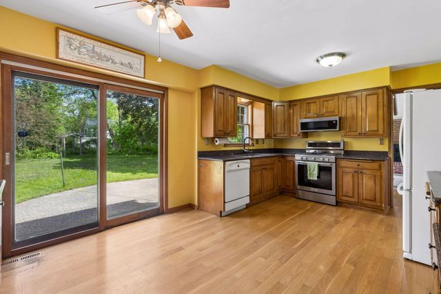 807 5th Street E, Northfield, MN 55057