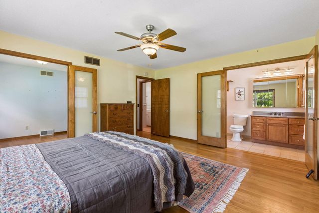 807 5th Street E, Northfield, MN 55057