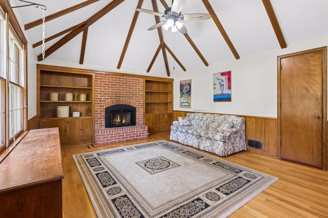 807 5th Street E, Northfield, MN 55057