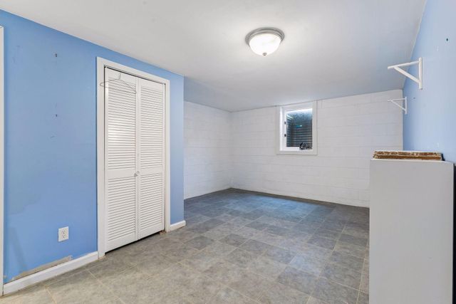 807 5th Street E, Northfield, MN 55057