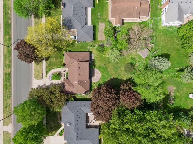 807 5th Street E, Northfield, MN 55057