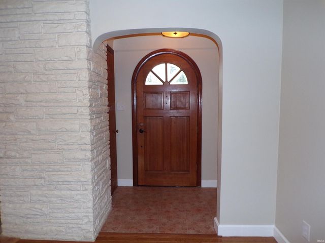 4801 Hartman Road, Fort Wayne, IN 46807