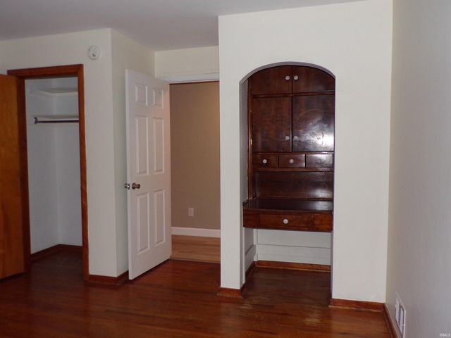 4801 Hartman Road, Fort Wayne, IN 46807