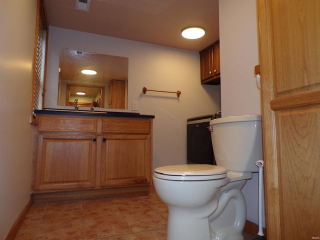 4801 Hartman Road, Fort Wayne, IN 46807