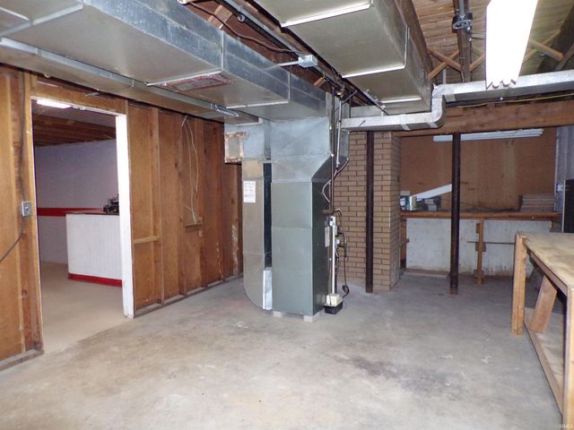4801 Hartman Road, Fort Wayne, IN 46807