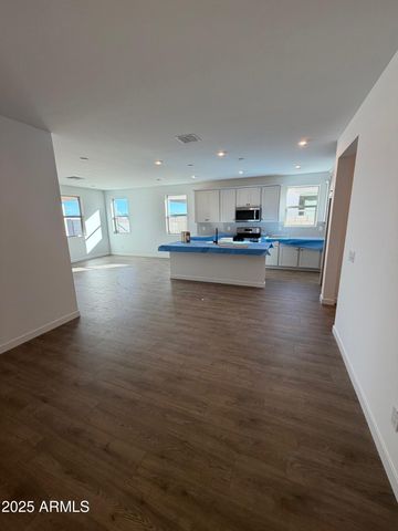 3000 E Villa Avenue, San Tan Valley, AZ 85143