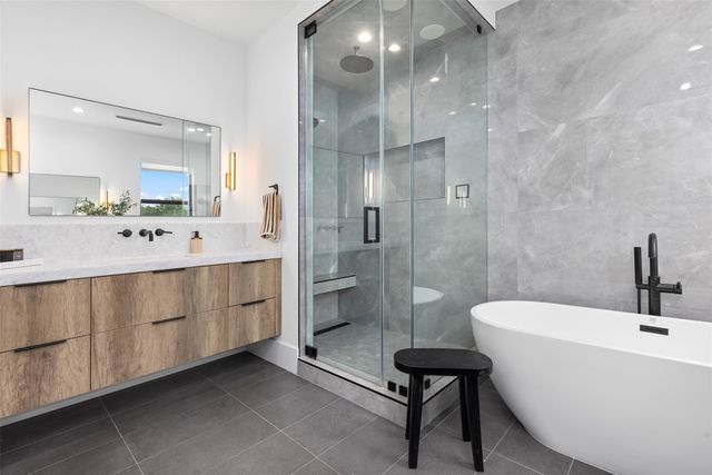 1405 NE 4th Avenue, Boca Raton, FL 33432