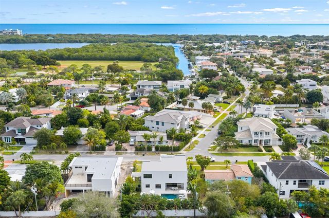 1405 NE 4th Avenue, Boca Raton, FL 33432