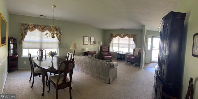 132 AVOCET LN, West Deptford, NJ 08086