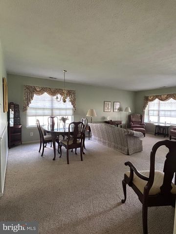 132 AVOCET LN, West Deptford, NJ 08086