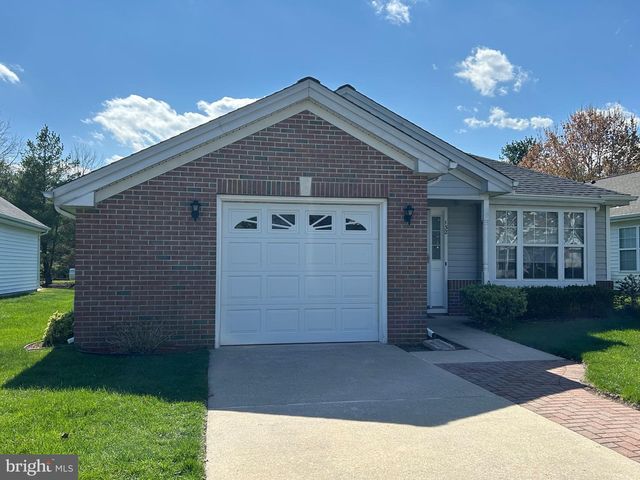 132 AVOCET LN, West Deptford, NJ 08086