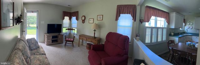 132 AVOCET LN, West Deptford, NJ 08086