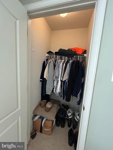 132 AVOCET LN, West Deptford, NJ 08086