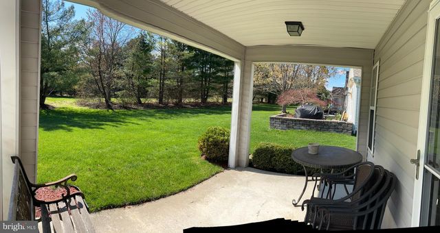 132 AVOCET LN, West Deptford, NJ 08086