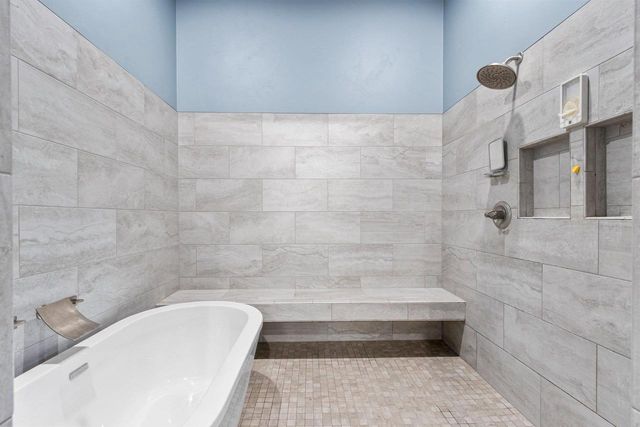 661 N MAIN STREET, Oconto Falls, WI 54154