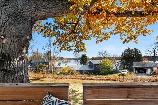 661 N MAIN STREET, Oconto Falls, WI 54154