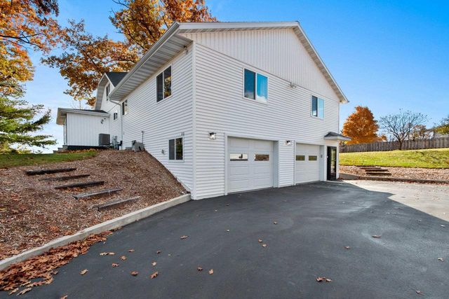 661 N MAIN STREET, Oconto Falls, WI 54154