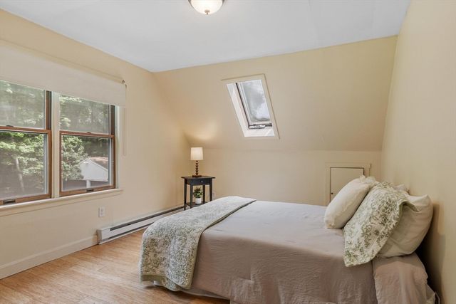 42 Fuller Ave, Lancaster, MA 01523