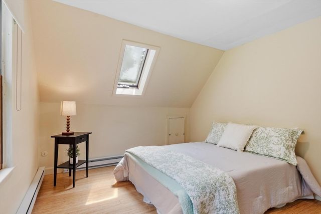 42 Fuller Ave, Lancaster, MA 01523