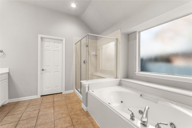 12416 Water Oak Drive, Fort Worth, TX 76244
