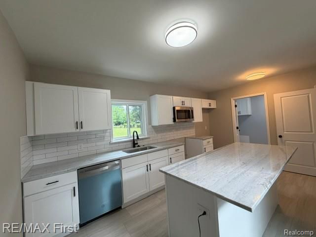 16045 Oporto Street, Livonia, MI 48154