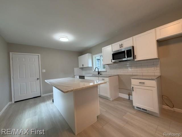 16045 Oporto Street, Livonia, MI 48154