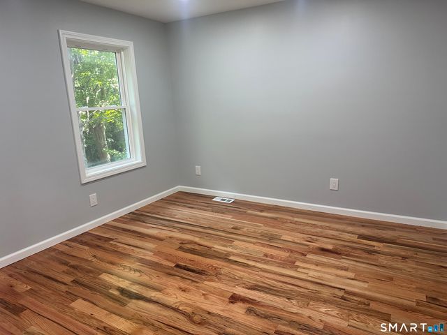 215 Maple Street, East Haven, CT 06512
