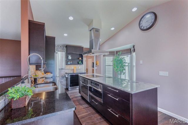 2701 Providence Ridge Drive, Wentzville, MO 63385