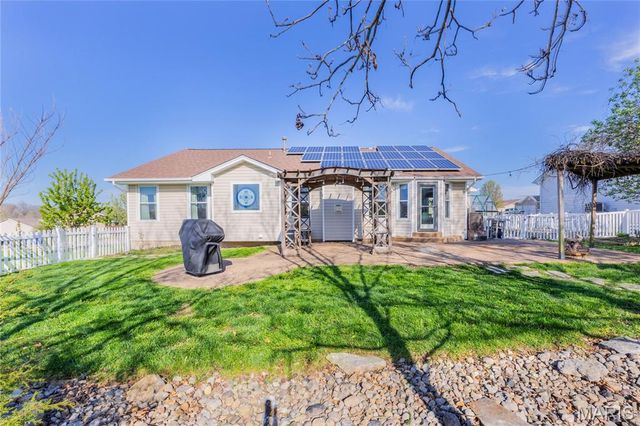 2701 Providence Ridge Drive, Wentzville, MO 63385