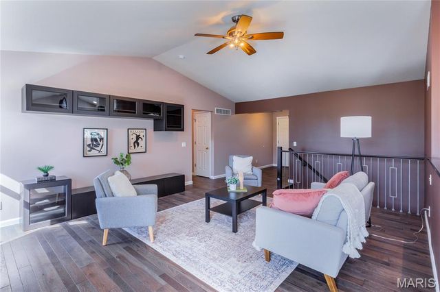 2701 Providence Ridge Drive, Wentzville, MO 63385