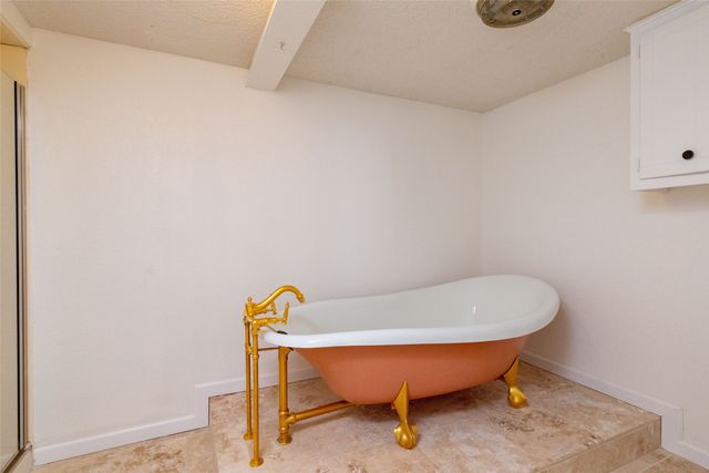 3809 Diamond Loch W, North Richland Hills, TX 76180