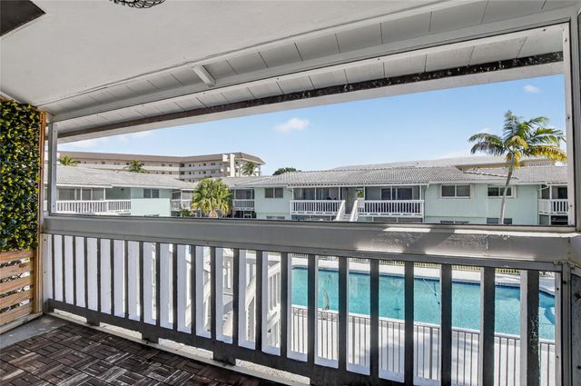 322 N Federal Highway 240, Deerfield Beach, FL 33441