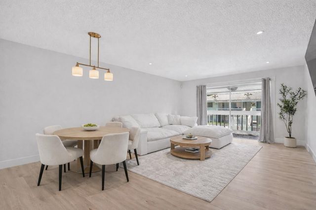 322 N Federal Highway 240, Deerfield Beach, FL 33441