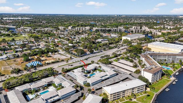 322 N Federal Highway 240, Deerfield Beach, FL 33441