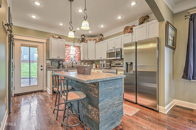 1005 Maple Street, Kingsport, TN 37660