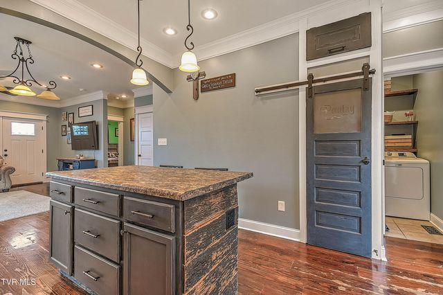 1005 Maple Street, Kingsport, TN 37660