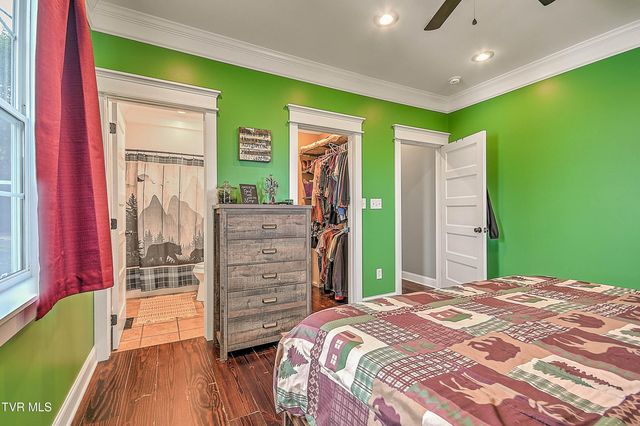 1005 Maple Street, Kingsport, TN 37660