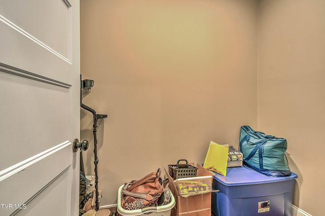 1005 Maple Street, Kingsport, TN 37660