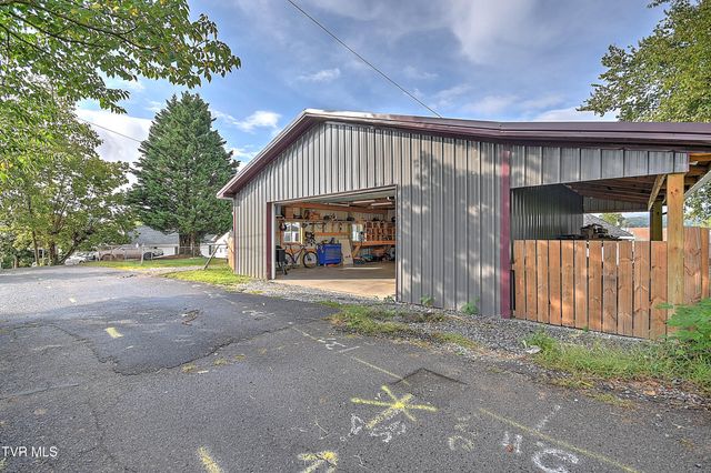 1005 Maple Street, Kingsport, TN 37660