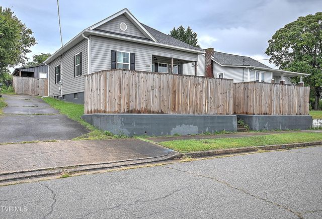 1005 Maple Street, Kingsport, TN 37660