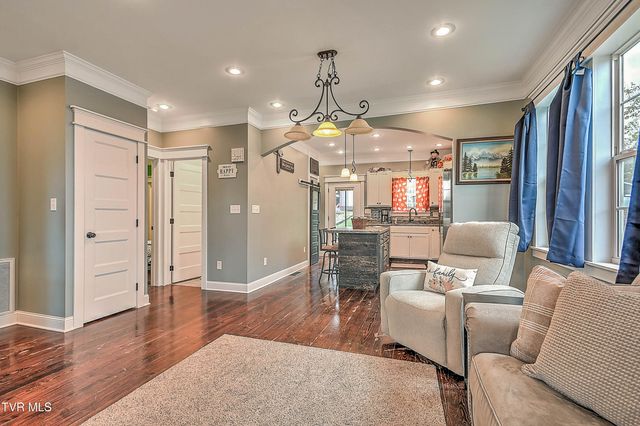 1005 Maple Street, Kingsport, TN 37660